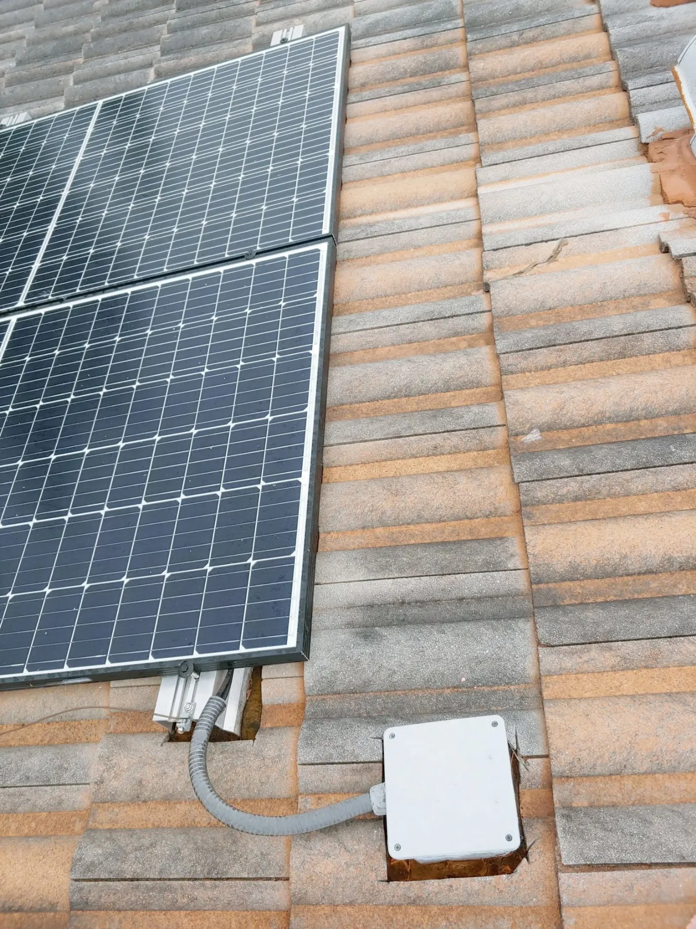 Roof Leak & Mount Repair